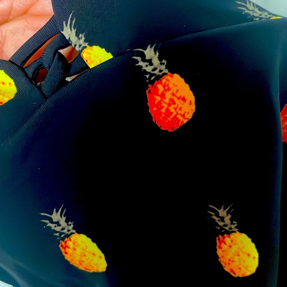 Seafolly black pineapple one-piece swimsuit size 16 - Picture 6 of 6